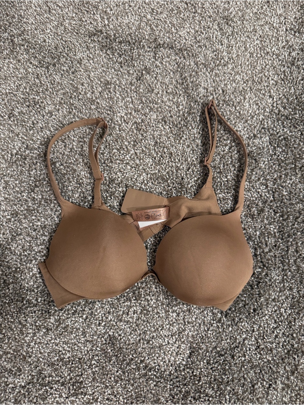SKIMS Brown Nude Teardrop Push-Up Size 32B